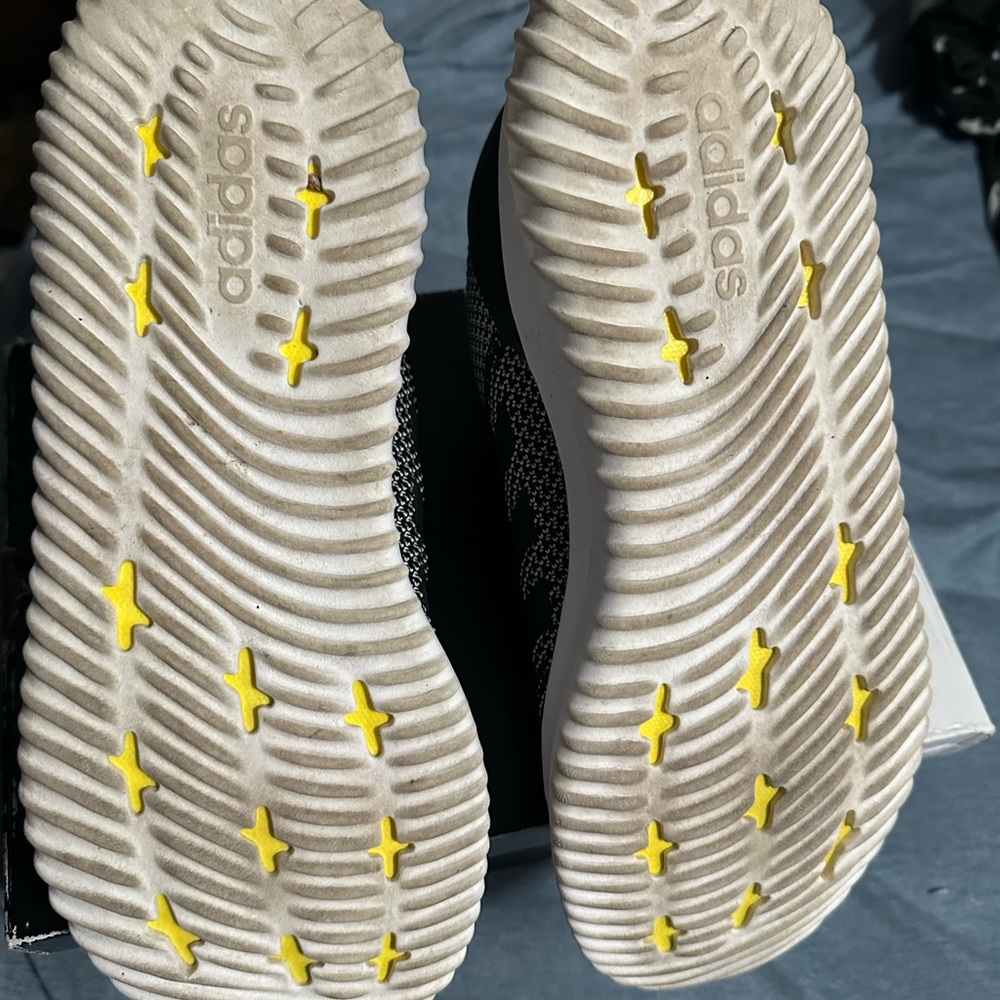Adidas - Picture 8 of 8